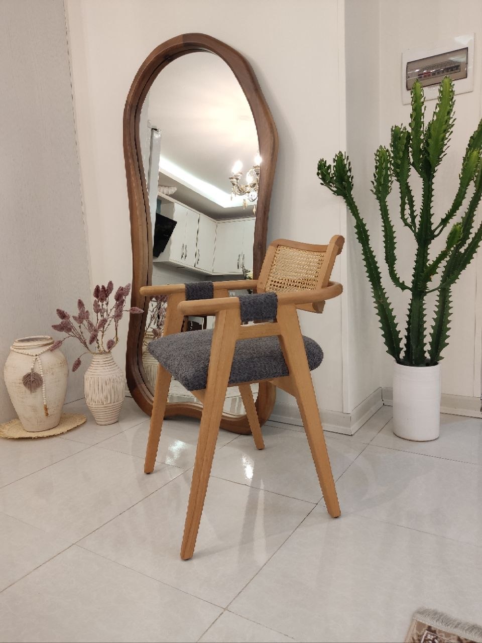 صندلی مدل پاسارگاد