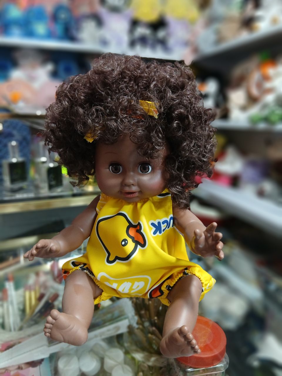 عروسک طرح دختر