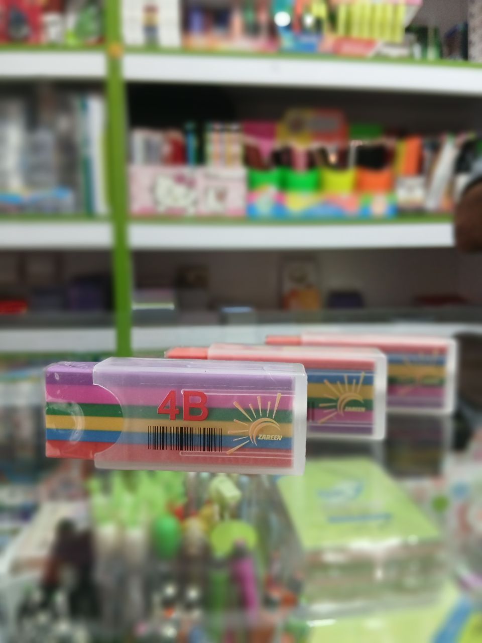 پاک کن عطری رنگی