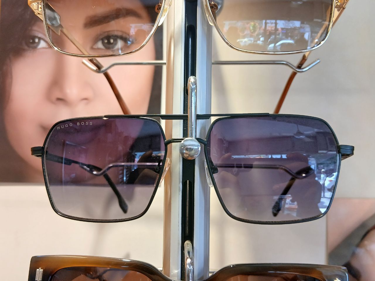 عینک آفتابی زنانه هوگو باس Hugo Boss