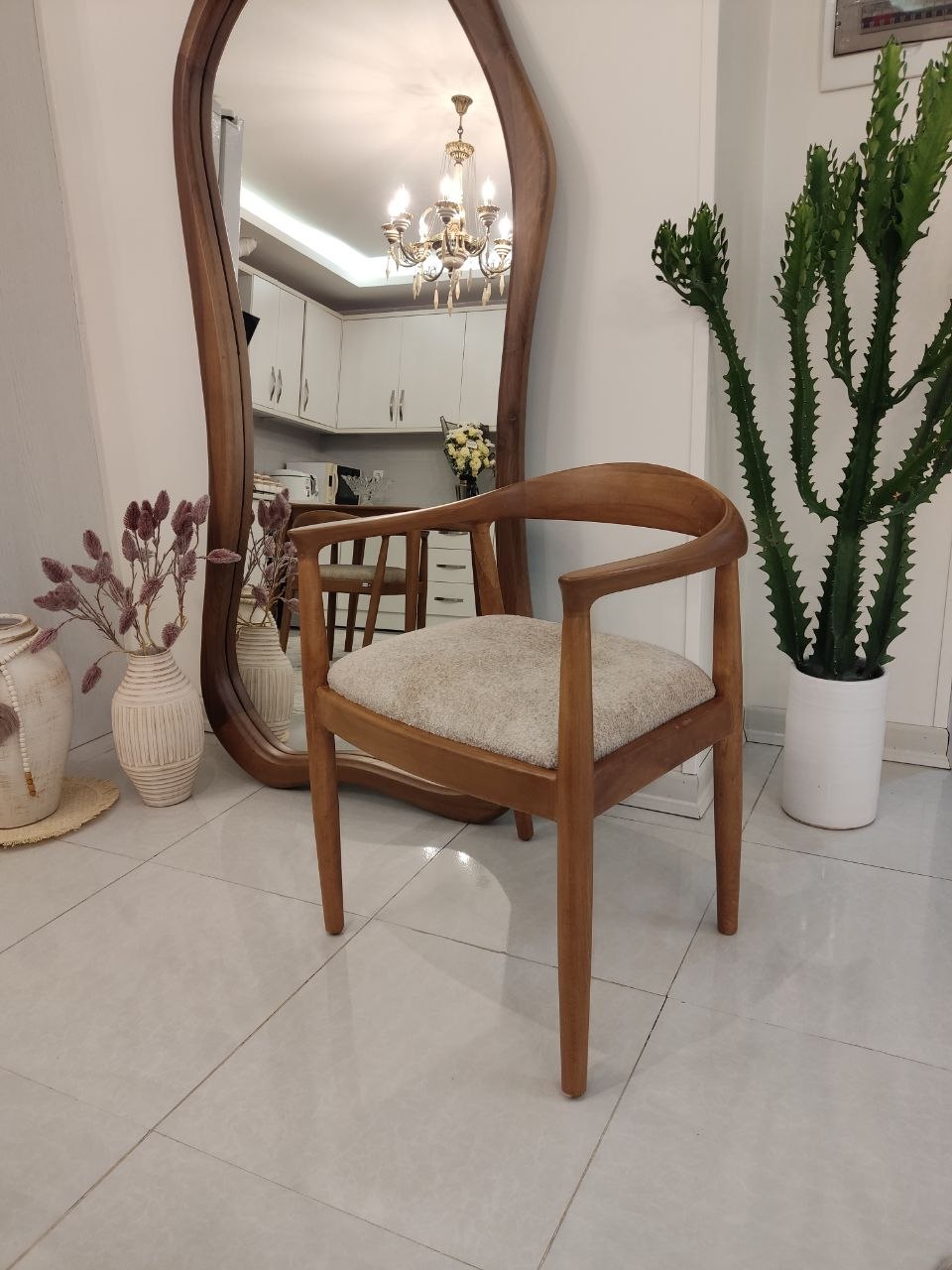 صندلی مدل کوروش