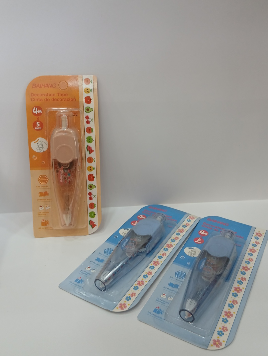 حاشیه زن فانتزی در 3 طرح