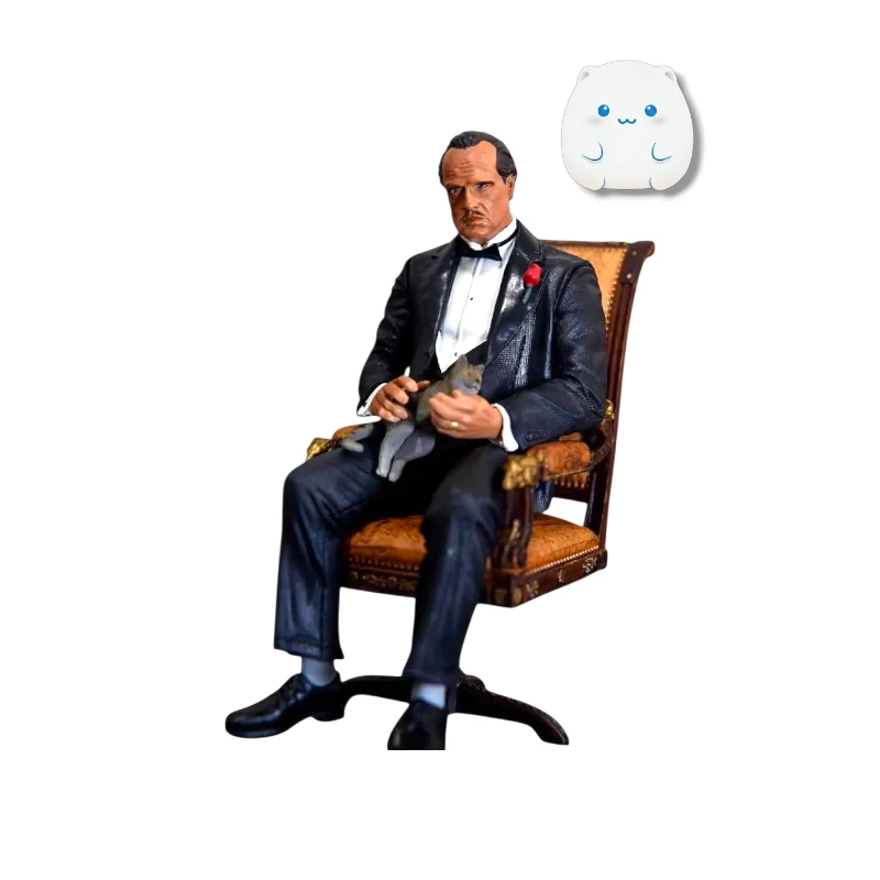 ​فیگور پدرخوانده طرح دون ویتو کورلئونه روی صندلی همراه با گربه The Godfather