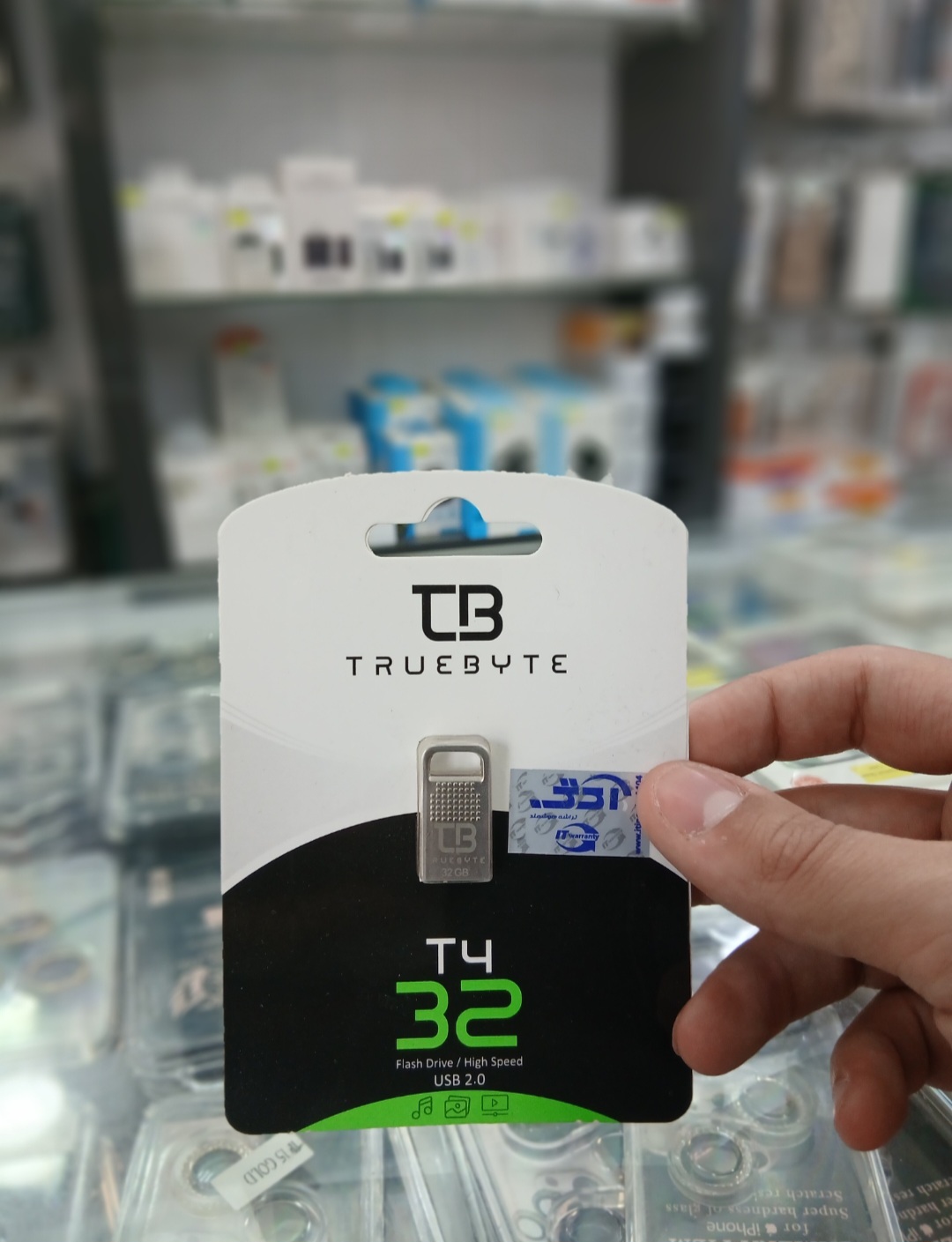 TRUEBYTE TRAIN USB3.1 Flash Memory - 32GB