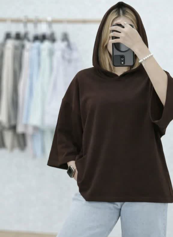 تیشرت کلاهدار