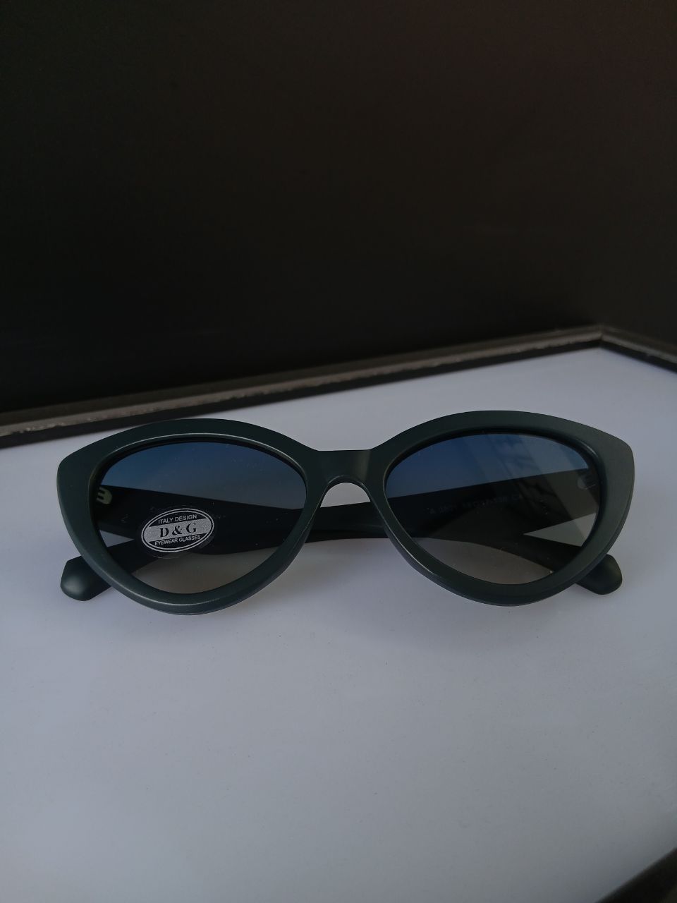 آفتابی d&g