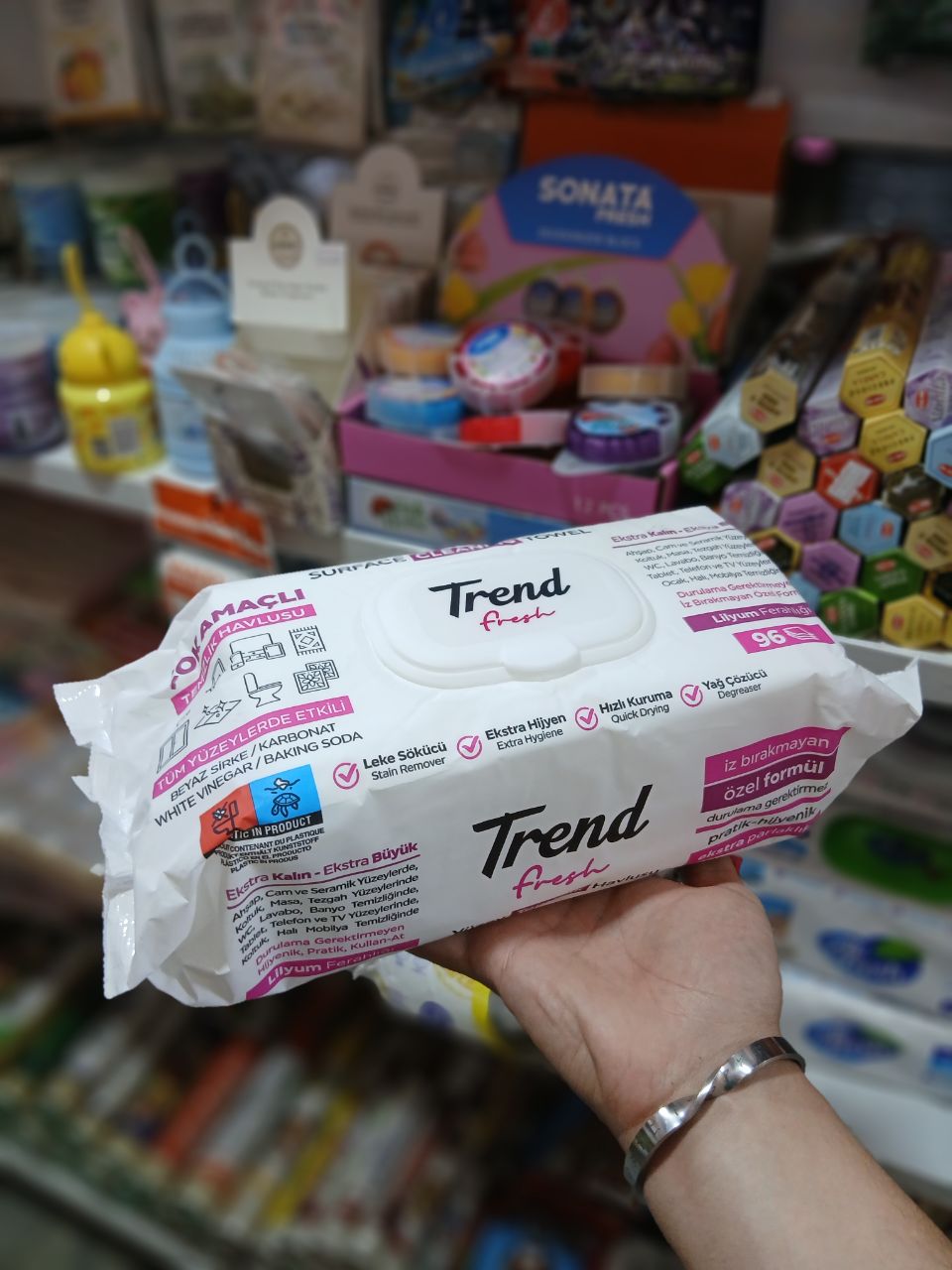 دستمال مرطوب تمیزکننده SPRENDA بسته 96 عددی رایحه گل سوسن