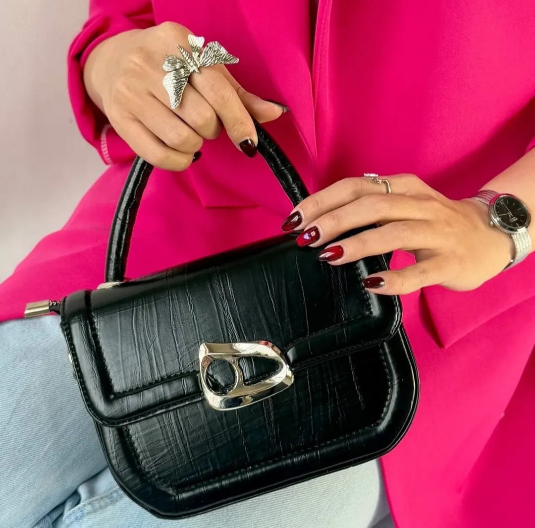 کیف دوشی زنانه الفبا