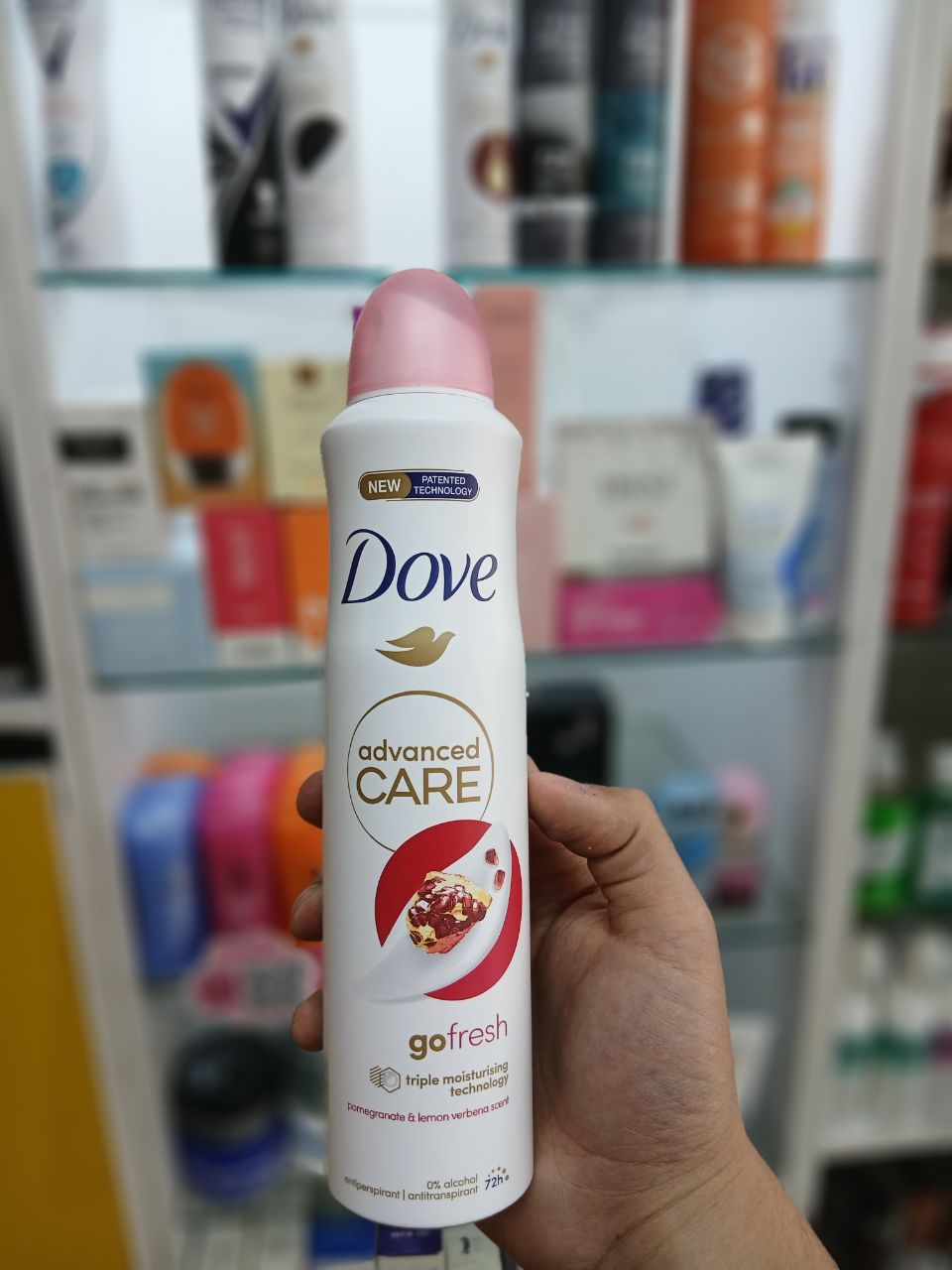 اسپری ضدتعریق Dove از سری Advanced Care Go Fresh با محافظت 48 ساعته.