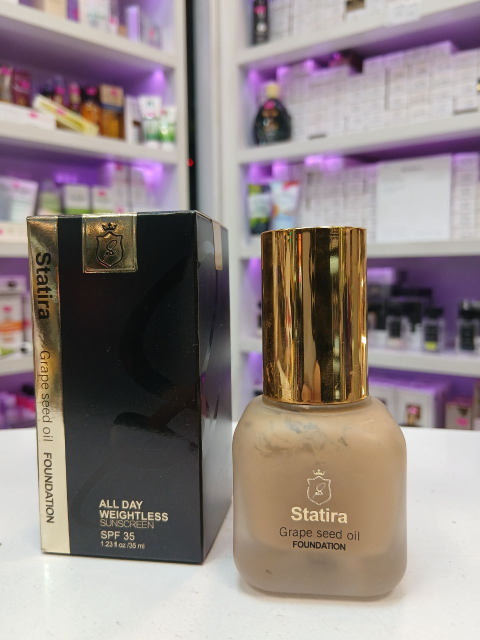 کرم‌پودر استاترا مدل Grape Seed Oil Foundation SPF35