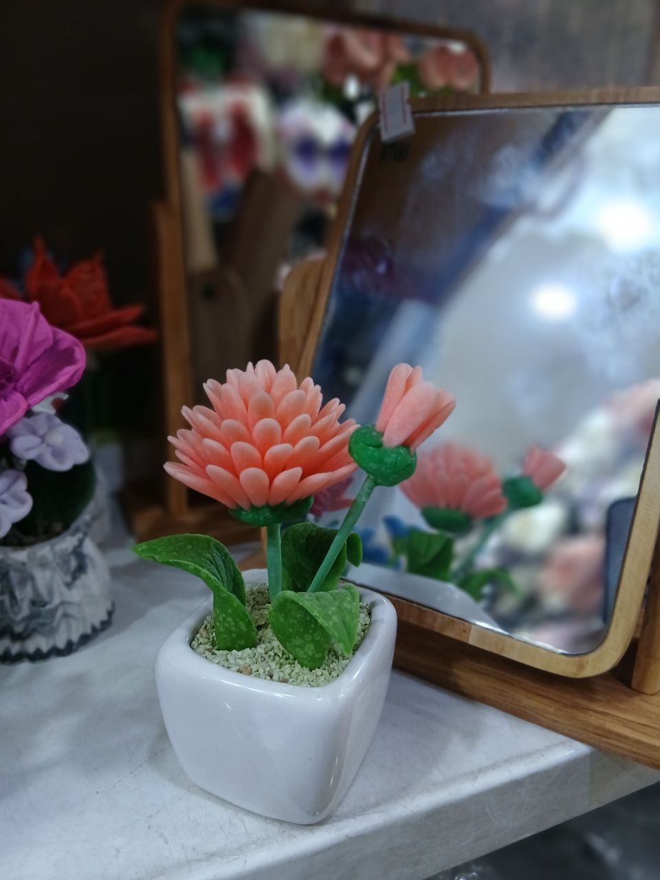 گل و گلدان سرامیکی گل داوودی