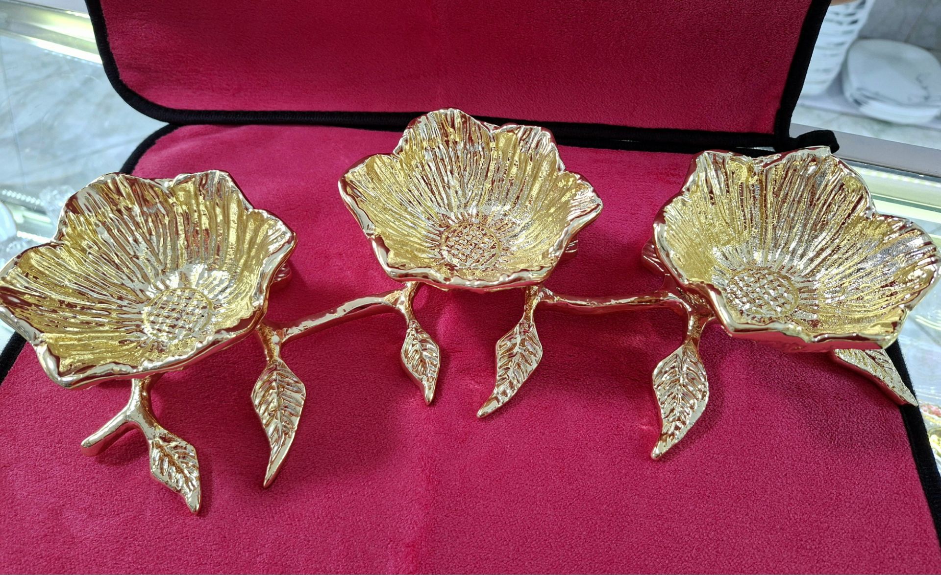 اردو خوری طلایی