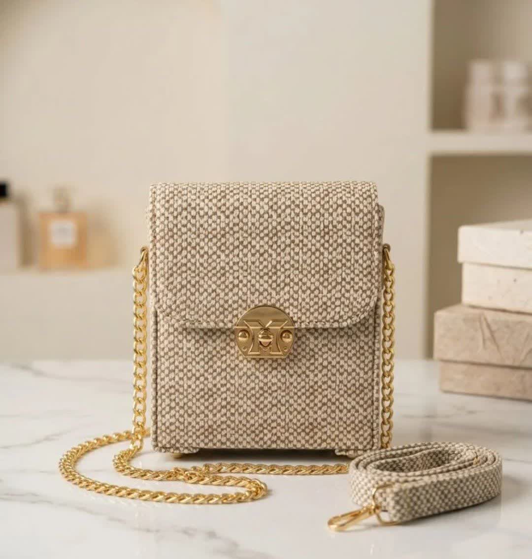 کیف دستی صندوقی