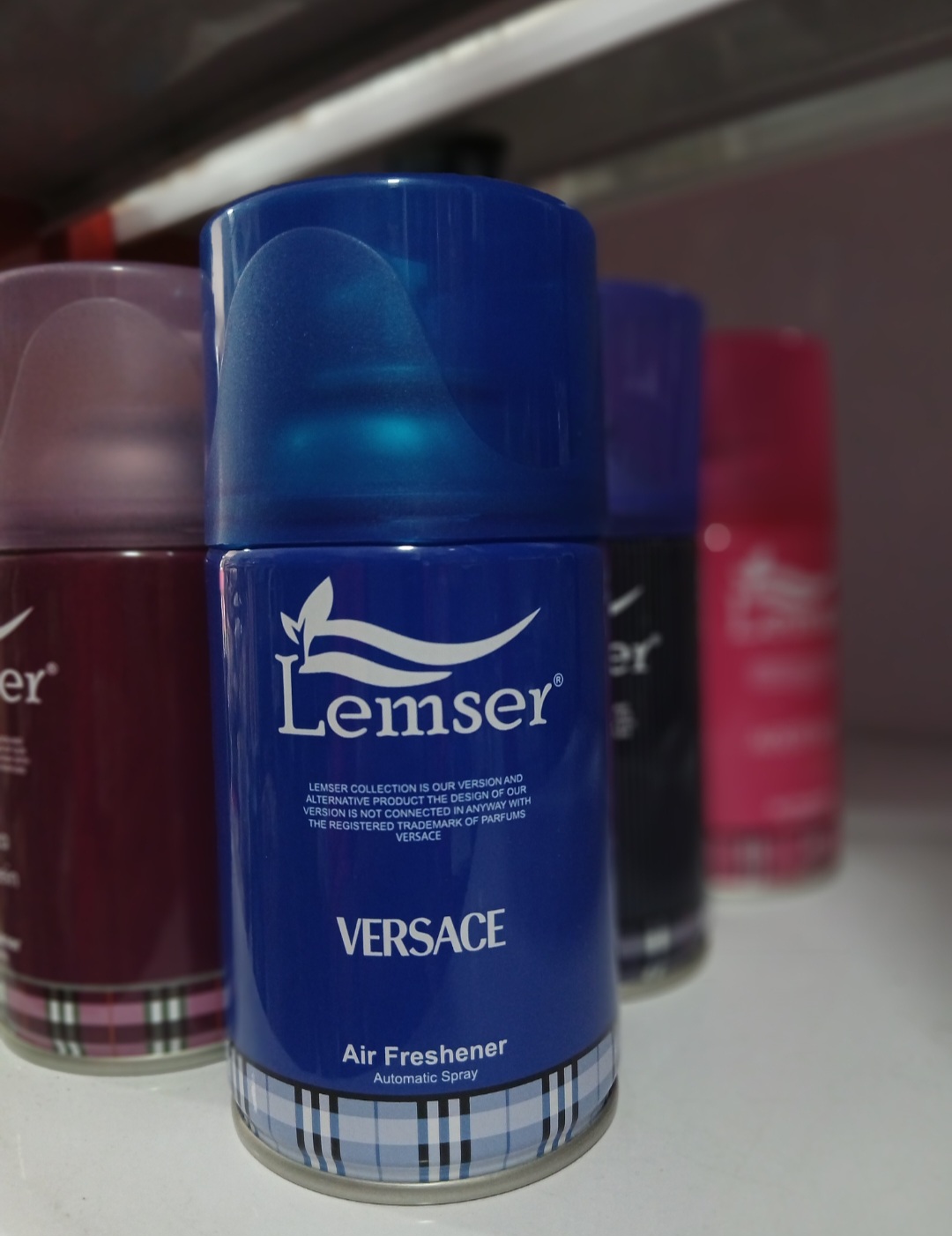 اسپری خوشبو کننده هوا لمسر Lemser با رایحه VERSACE حجم 250ml مدل AY250VR