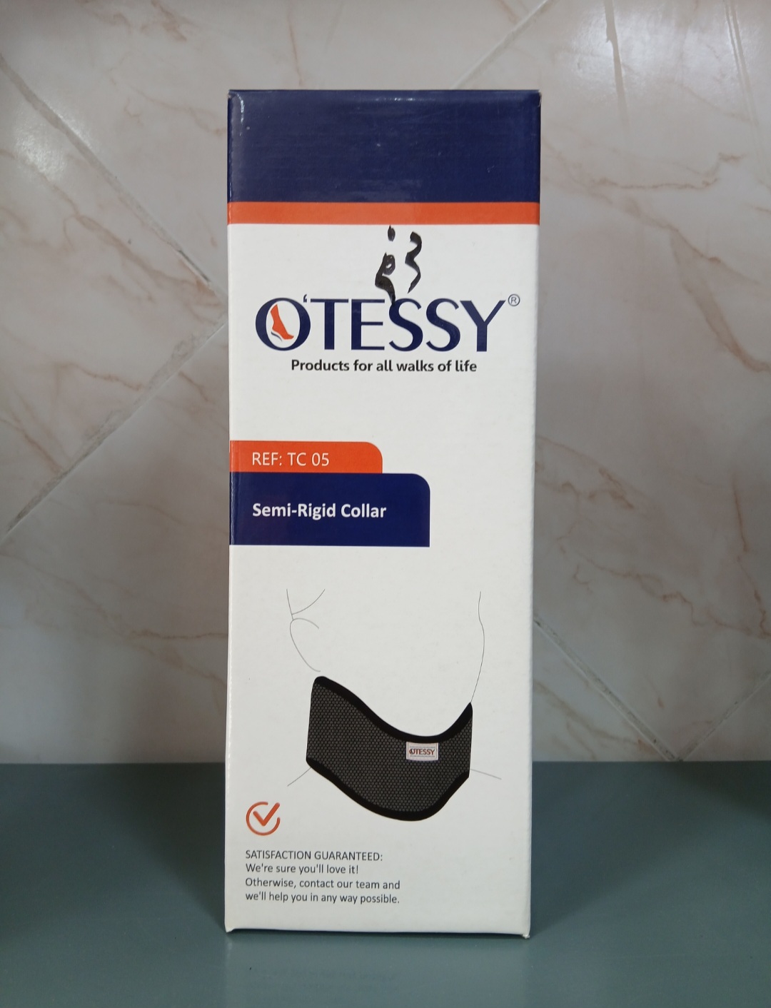 گردن بند نیمه سخت برند اوتسی TC05