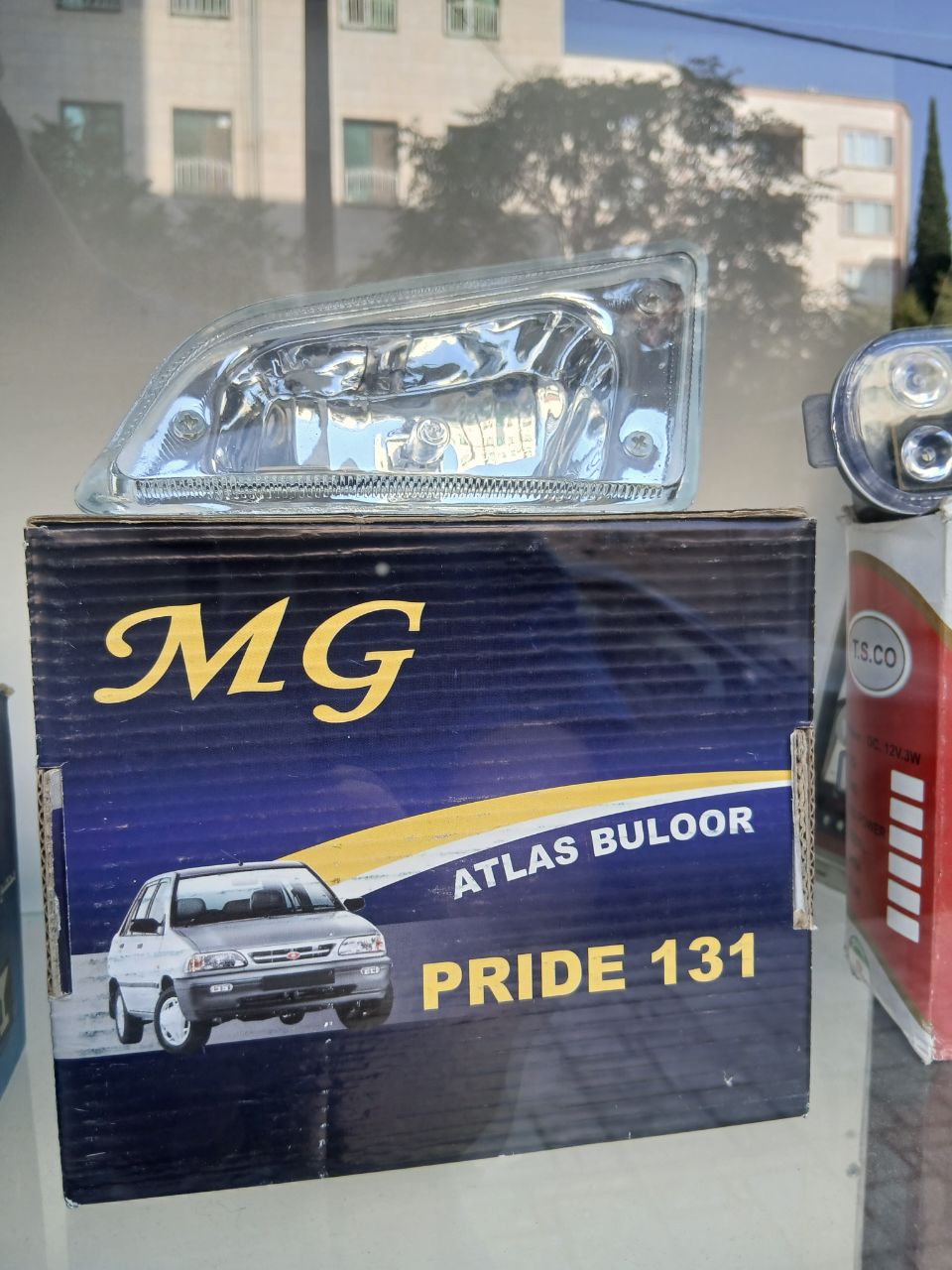 چراغ مه شکن خودرو مدل MG-white مناسب برای پراید 131